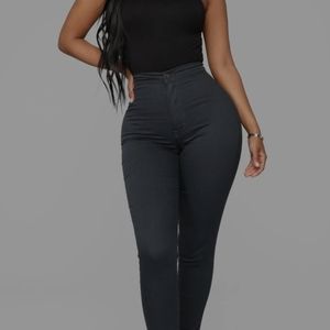 ❌️SOLD❌️: High Waisted Charcoal Skinny Jeans